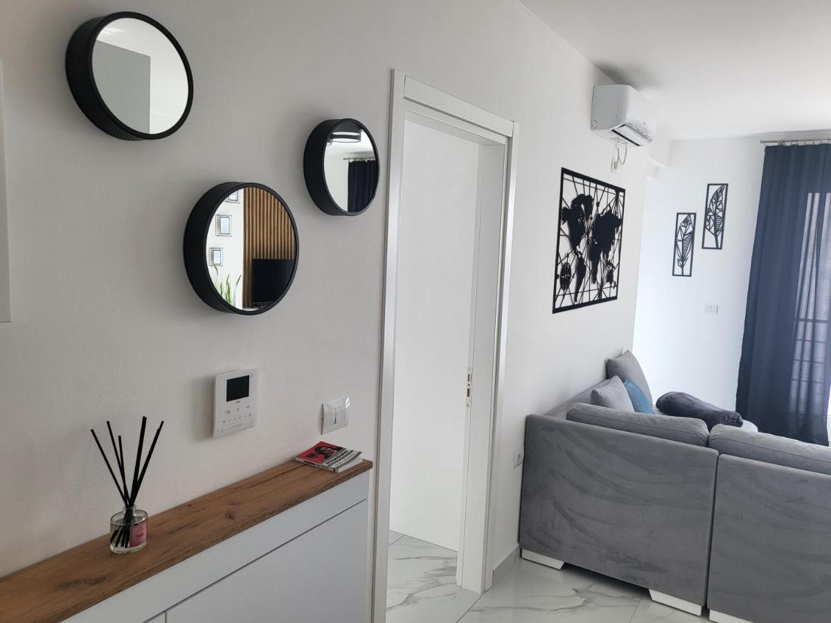 Stella Apartment Sarande Exterior photo